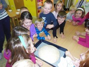 Pečeme chleba, housky, rohlíky, koláče